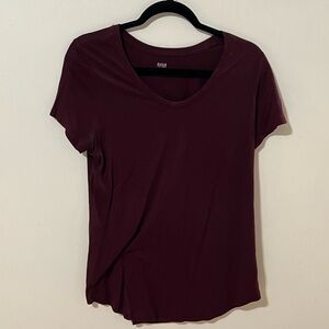 Women’s Maroon Size Large A.N.A Top